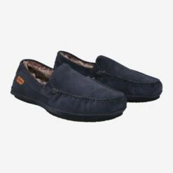 Art.  FARMILO - Blue